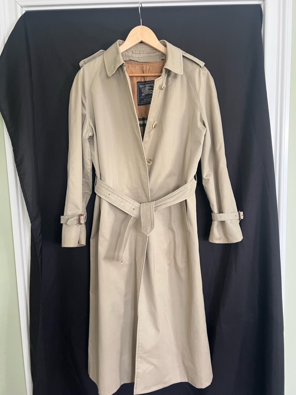 Authentic Vintage Womens Burberry/Burberry’s Trench Coat (1980s)